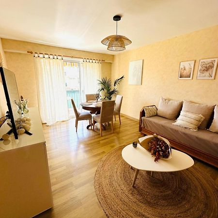 Spacieux 2 Chambres 65M2 Climatise Au Village Medieval Entre Nice Et Antibes Villeneuve-Loubet Εξωτερικό φωτογραφία