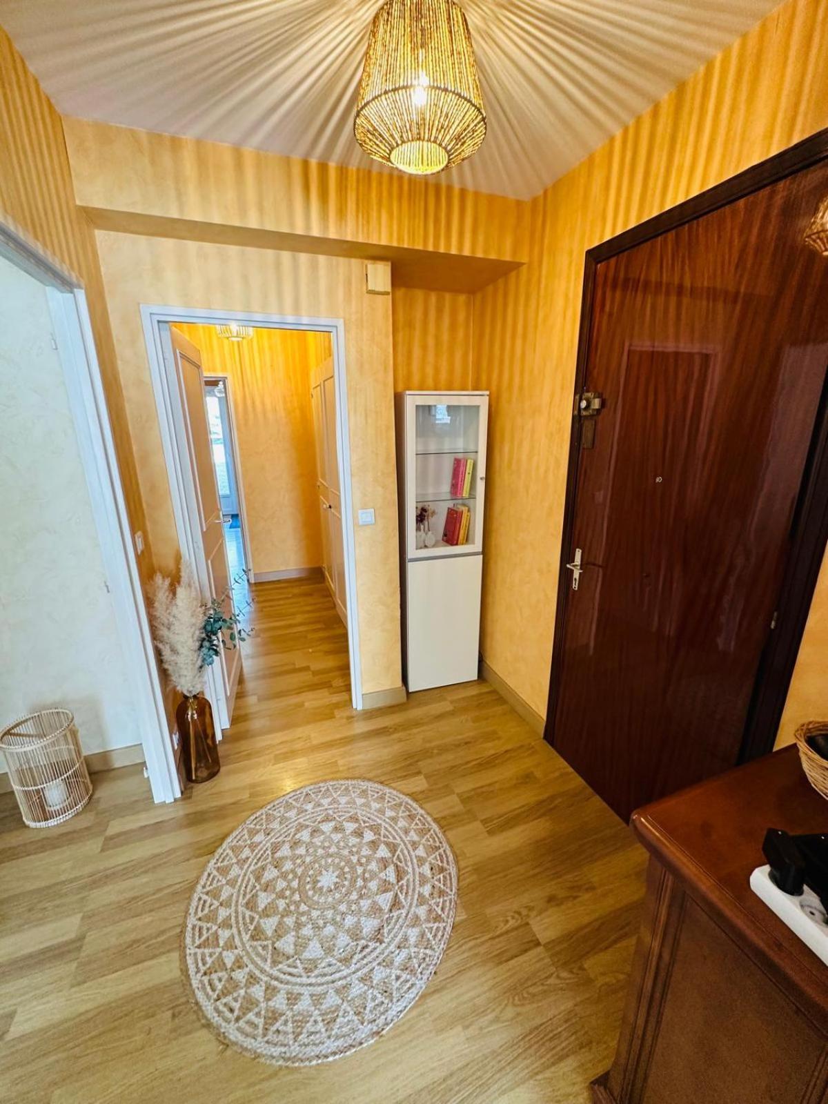 Spacieux 2 Chambres 65M2 Climatise Au Village Medieval Entre Nice Et Antibes Villeneuve-Loubet Εξωτερικό φωτογραφία